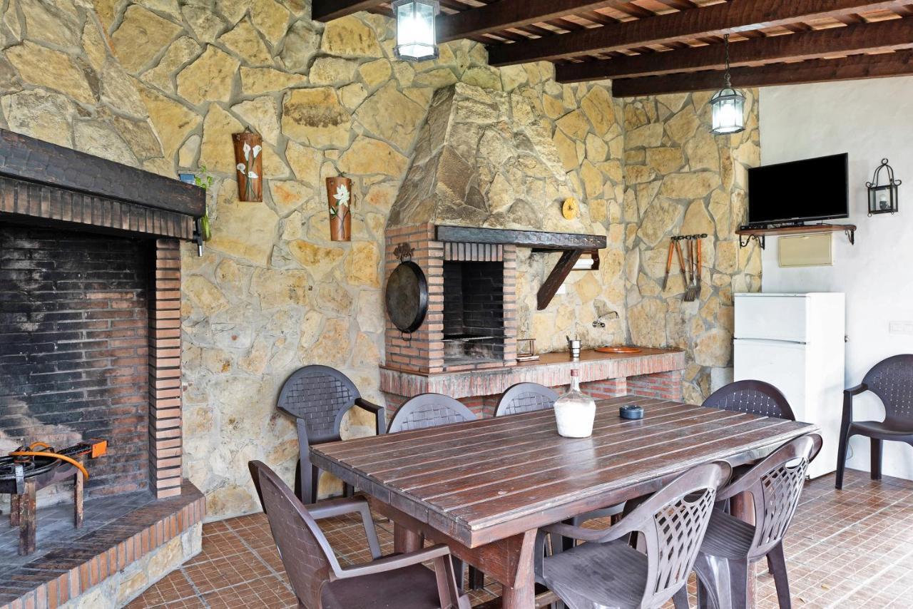 Villa Mendoza โกนิล เด ลาฟรอนเตรา ภายนอก รูปภาพ